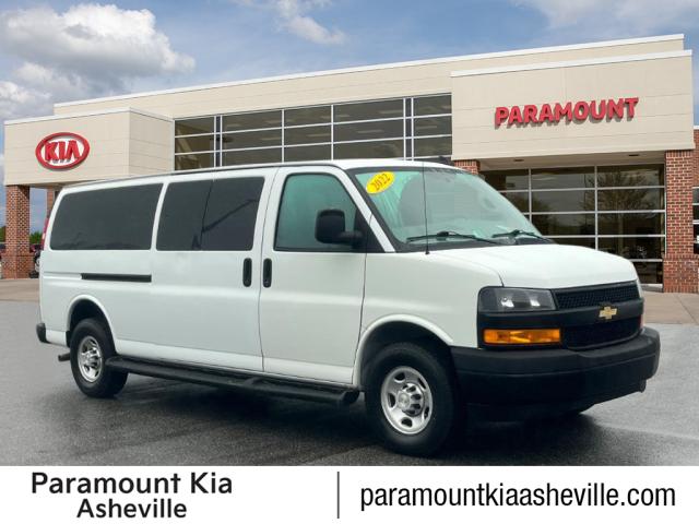 2022 Chevrolet Express LS