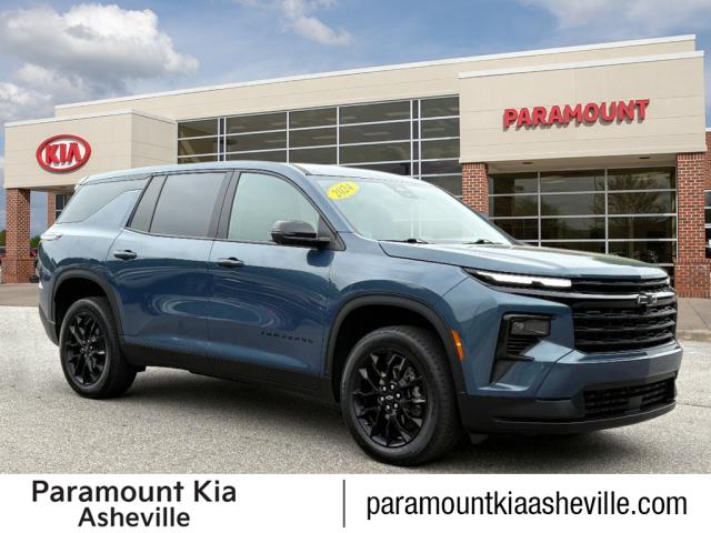 2024 Chevrolet Traverse LS