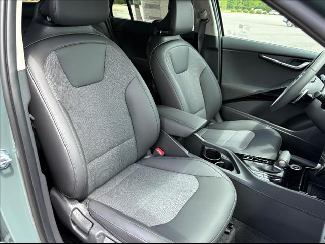 2025 Kia Niro EX