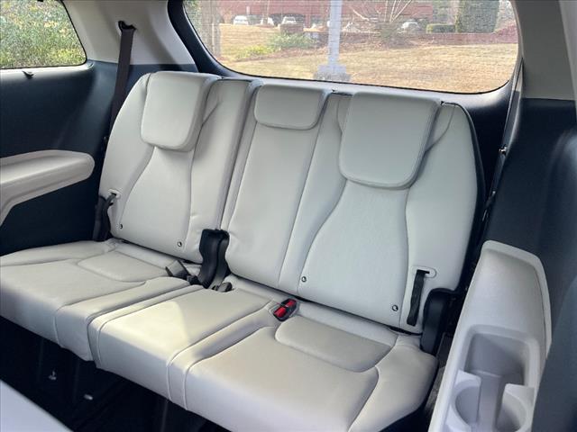 2025 Kia Carnival SX