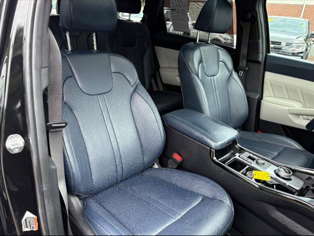 2023 Kia Sorento Plug-In Hybrid SX Prestige