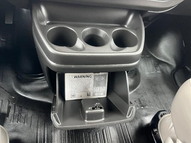 2022 Chevrolet Express LS