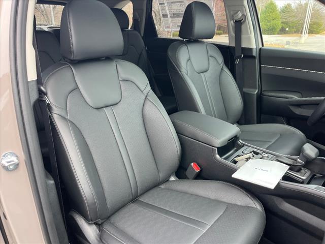 2025 Kia Sorento X-Line EX
