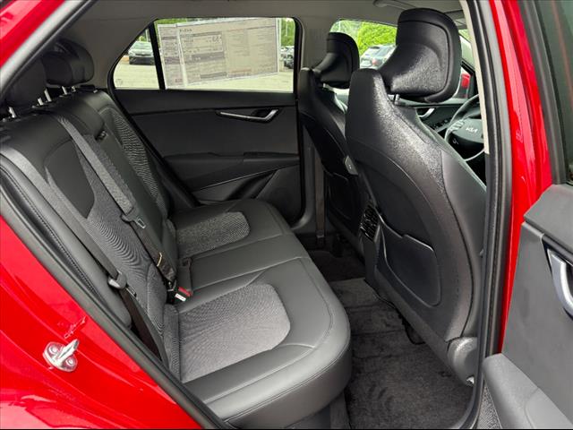 2025 Kia Niro EX