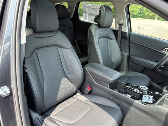 2025 Kia Sportage Hybrid EX