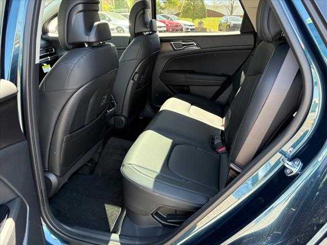 2025 Kia Sportage Hybrid EX