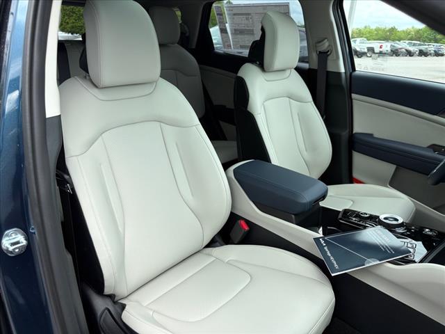 2025 Kia Sportage Hybrid EX