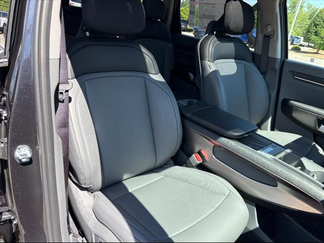 2026 Kia EV9 Light Long Range