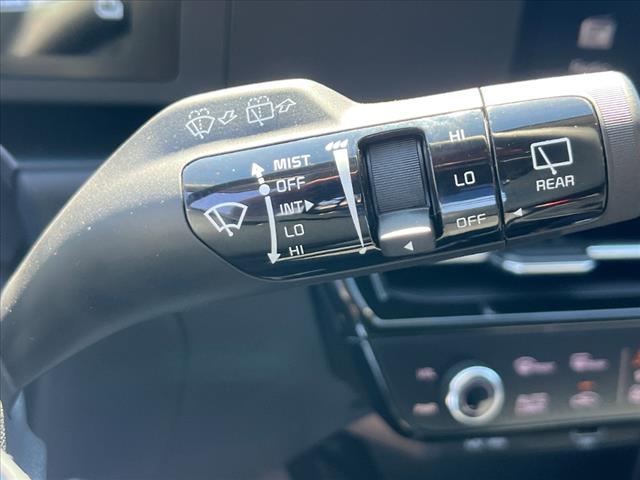 2025 Kia Niro LX