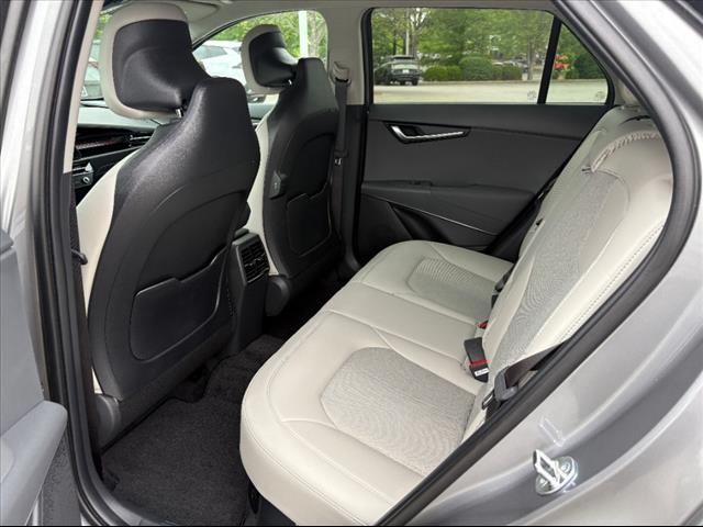2025 Kia Niro EX