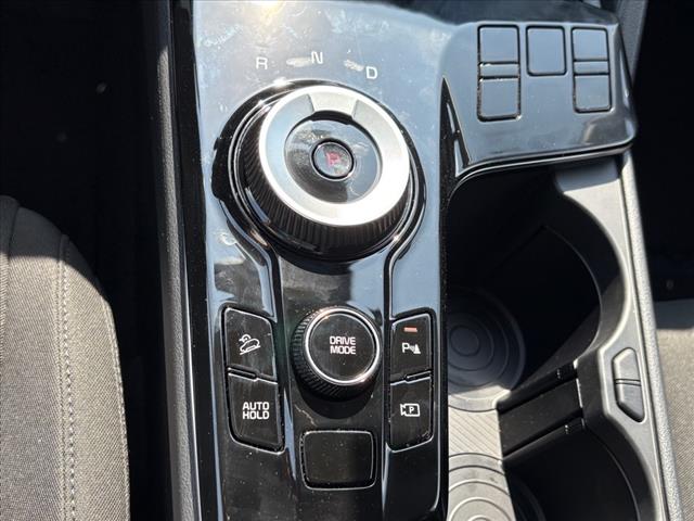 2025 Kia Sportage Hybrid LX