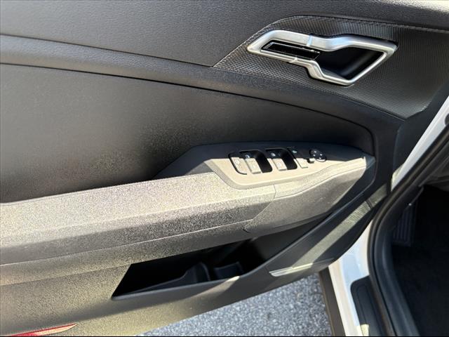 2025 Kia Sportage Hybrid EX