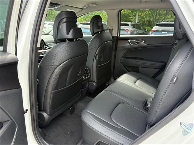 2025 Kia Sportage Hybrid EX