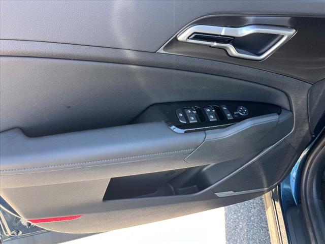 2025 Kia Sportage Hybrid EX
