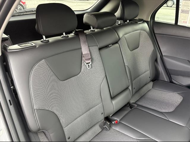 2025 Kia Niro EX
