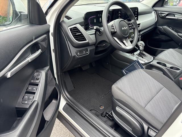 2025 Kia Seltos LX