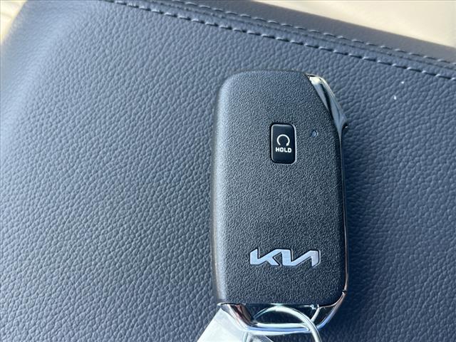 2025 Kia Sportage Hybrid EX