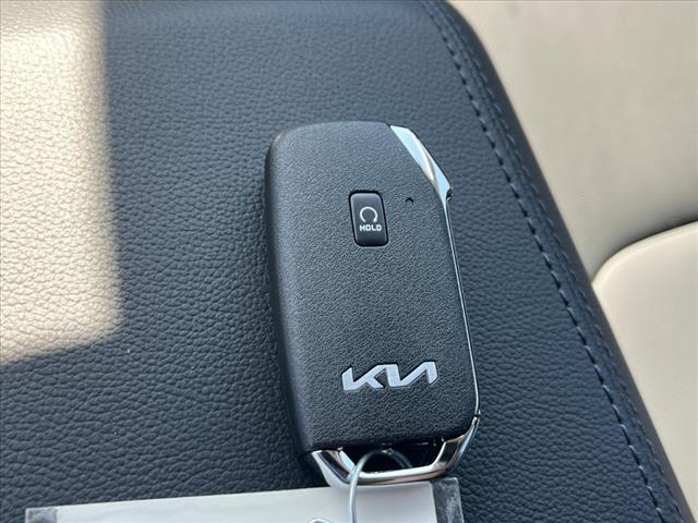 2025 Kia Sportage Hybrid EX