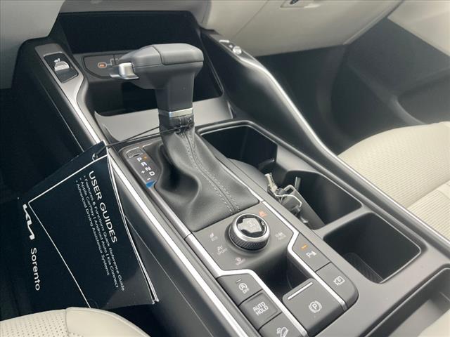 2025 Kia Sorento EX