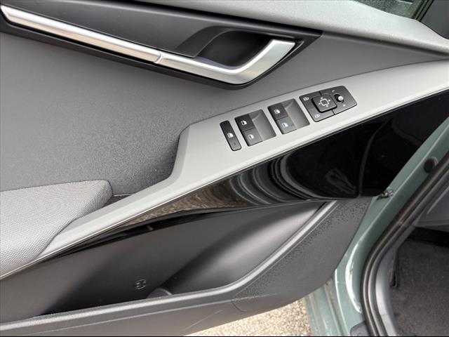 2025 Kia Niro EX