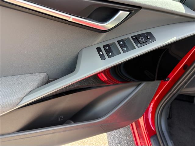 2025 Kia Niro EX