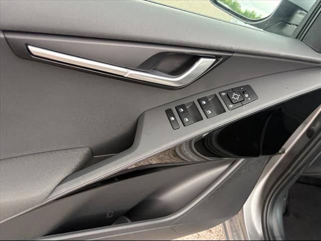 2025 Kia Niro EX