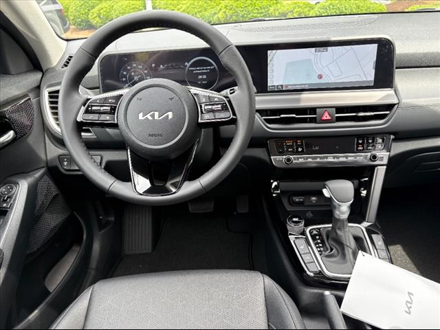 2025 Kia Seltos EX