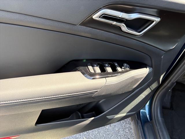 2025 Kia Sportage Hybrid EX