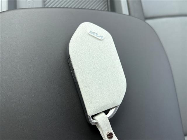 2026 Kia EV9 Light Long Range