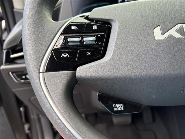 2025 Kia Niro LX