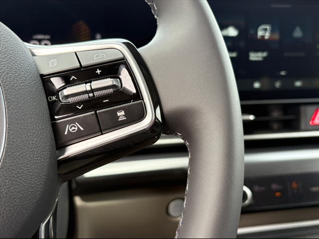 2025 Kia Carnival LXS