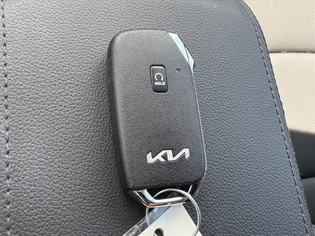 2025 Kia Sportage Hybrid EX