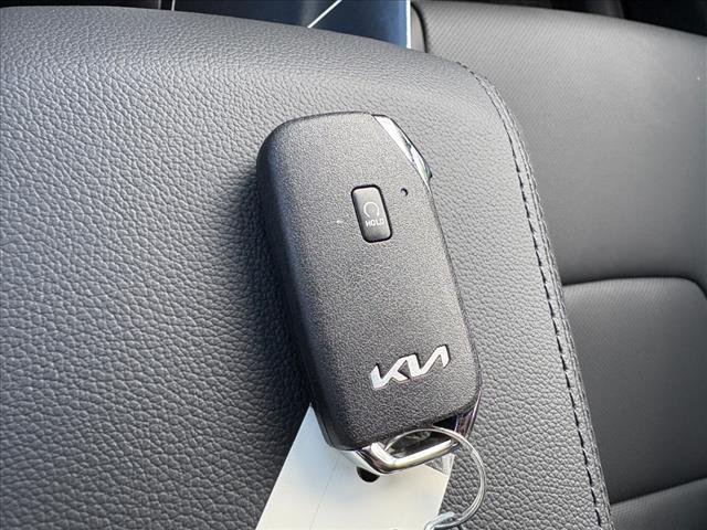 2025 Kia Sportage Hybrid EX