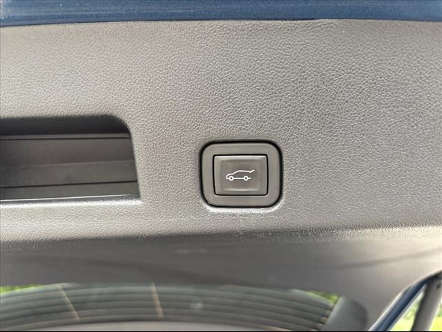 2024 Chevrolet Traverse LS