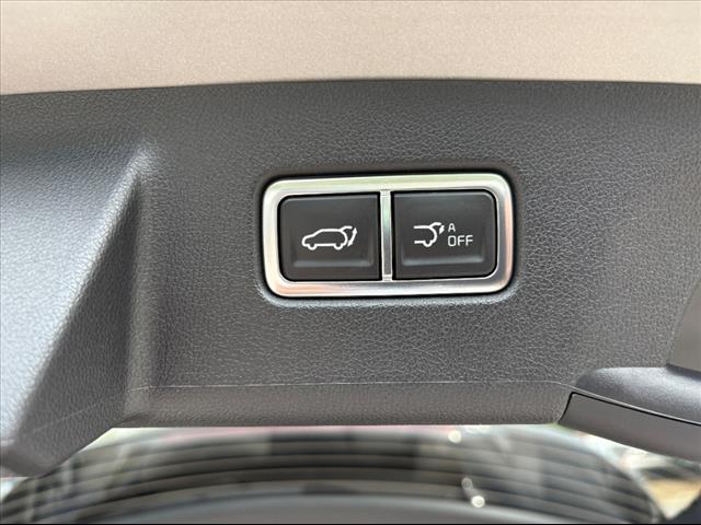 2025 Kia Sorento X-Line EX