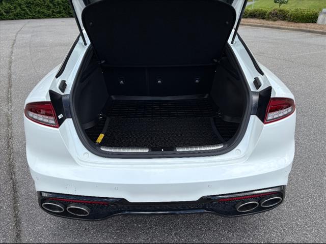 2022 Kia Stinger GT1