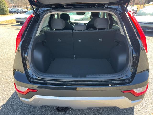 2025 Kia Niro LX