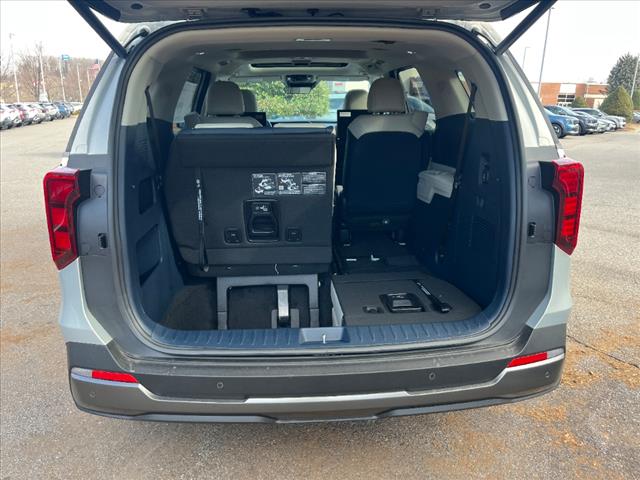 2025 Kia Carnival SX