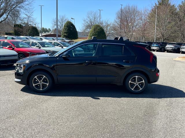 2025 Kia Niro LX
