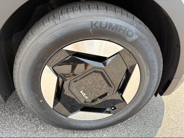 2026 Kia EV9 Light Long Range