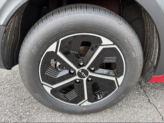 2025 Kia Niro EX