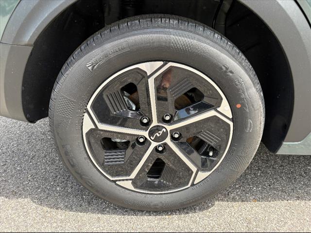 2025 Kia Niro EX