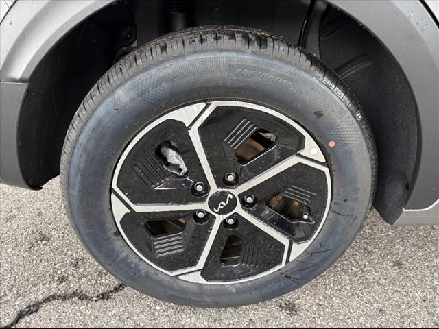 2025 Kia Niro EX