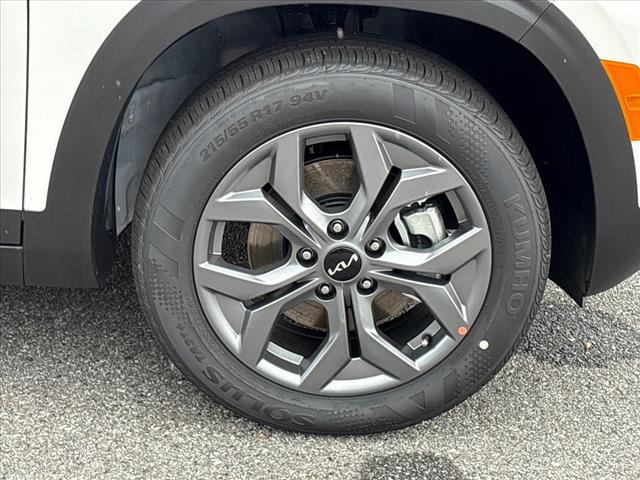 2025 Kia Seltos LX