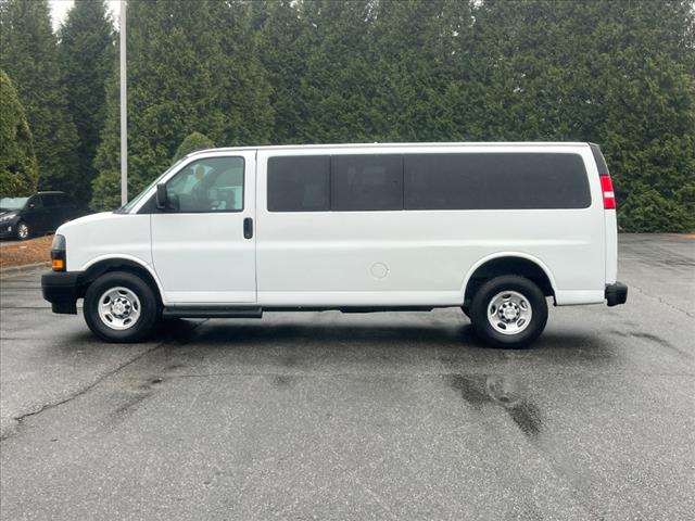 2022 Chevrolet Express LS