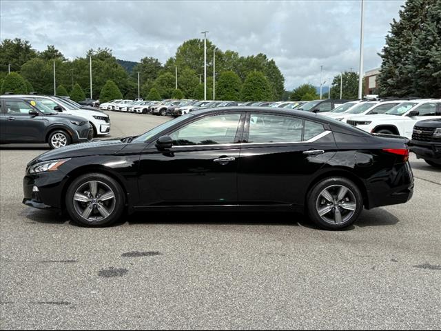 2022 Nissan Altima 2.5 SL