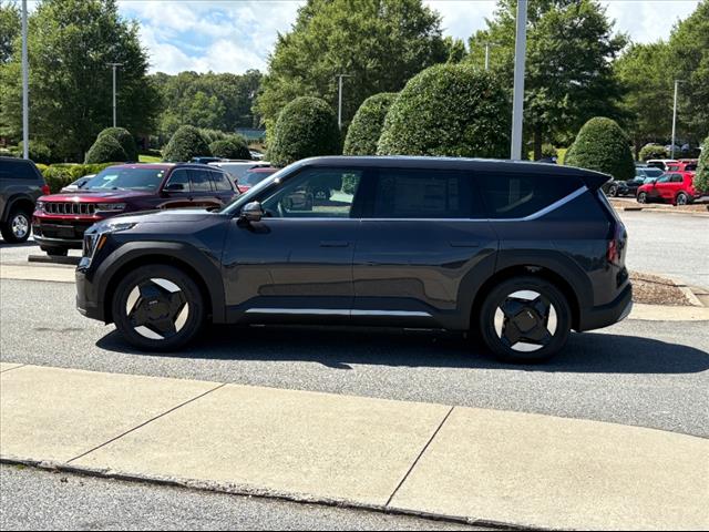 2026 Kia EV9 Light Long Range