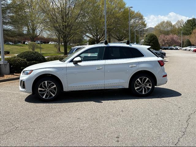 2022 Audi Q5 quattro S line Premium 45 TFSI