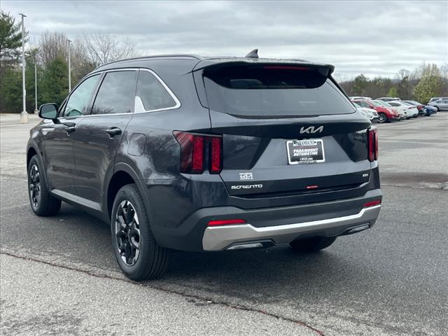 2025 Kia Sorento S