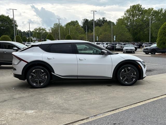 2025 Kia EV6 Light Long Range